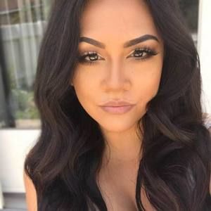 Meet your Posher, Nikita